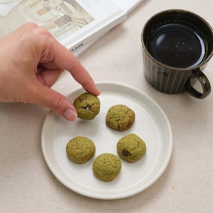 山*コ様 【新品】アメージングレッグス　100箱セット　むくみ　期間限定５０％ｏ グレコのオリジナル・ギター5モデルをイメージした腕時計が世界限定各