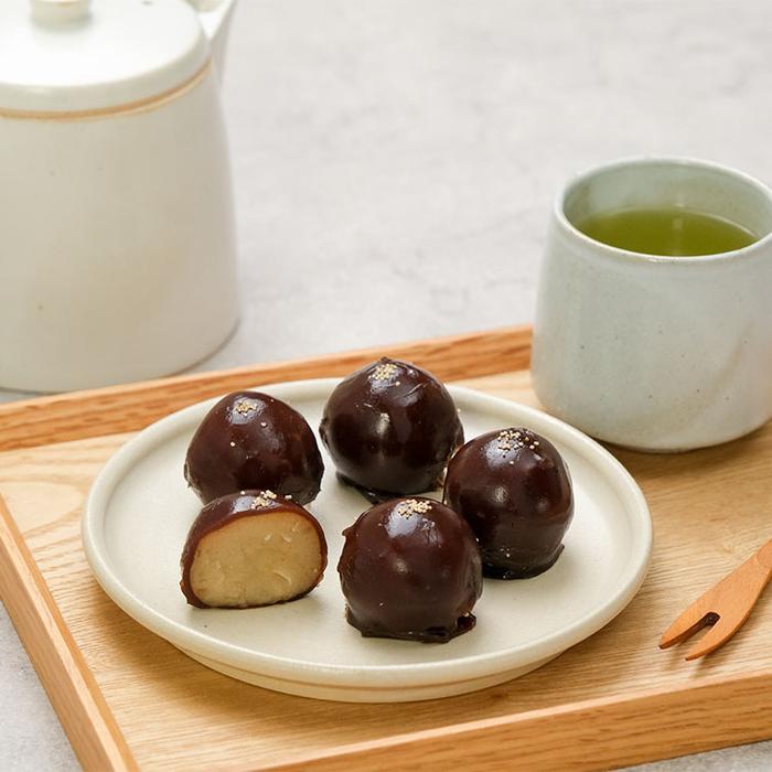 京都の伝統和菓子 おいものあんこ玉(けし) | snaq.me store (スナック