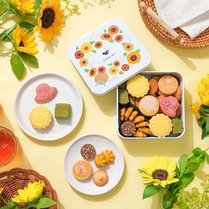 クッキー缶夏 期間限定 Summer Miracle Cat Cookie Tin 神様のいたずら