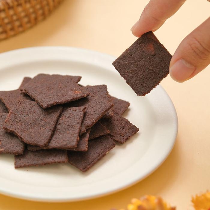 細長い茶色スナック からだ想いのざくざくクリスピーブラウニー | snaq.me store (スナック