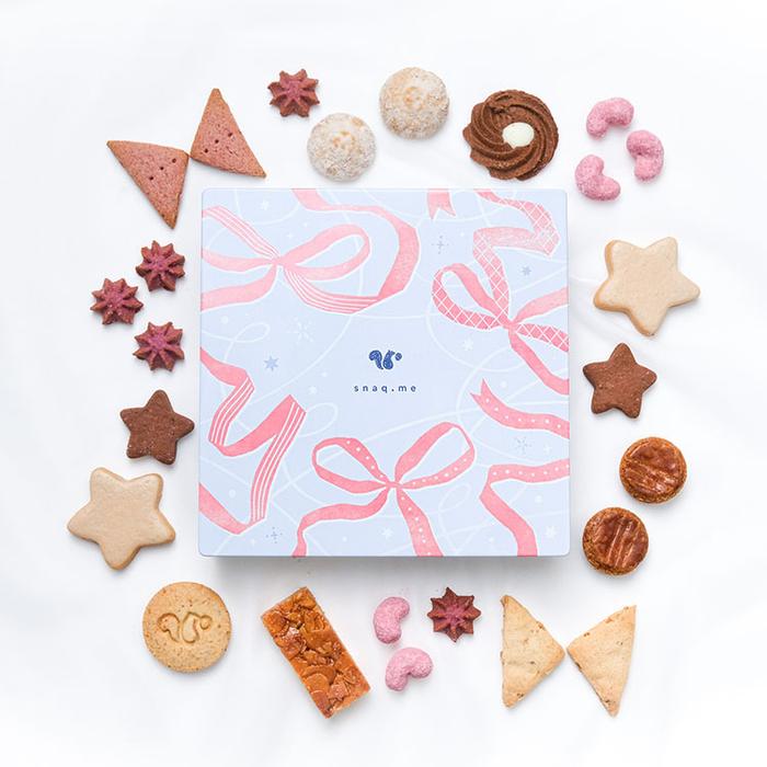 雪空からの贈りもの きらめく冬のクッキー缶 | snaq.me store