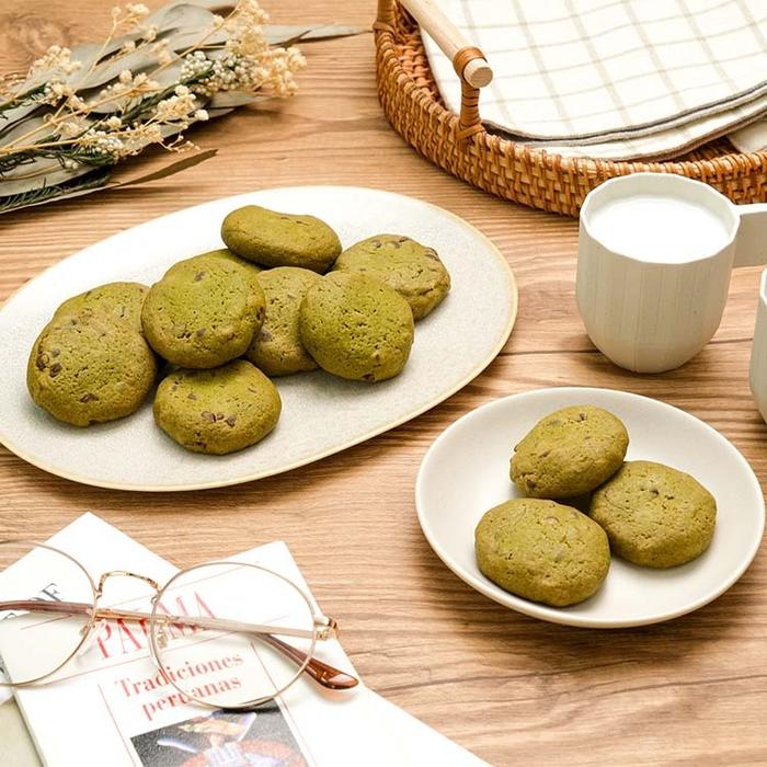 宇治抹茶のチョコチャンククッキー | snaq.me store (スナックミーストア)