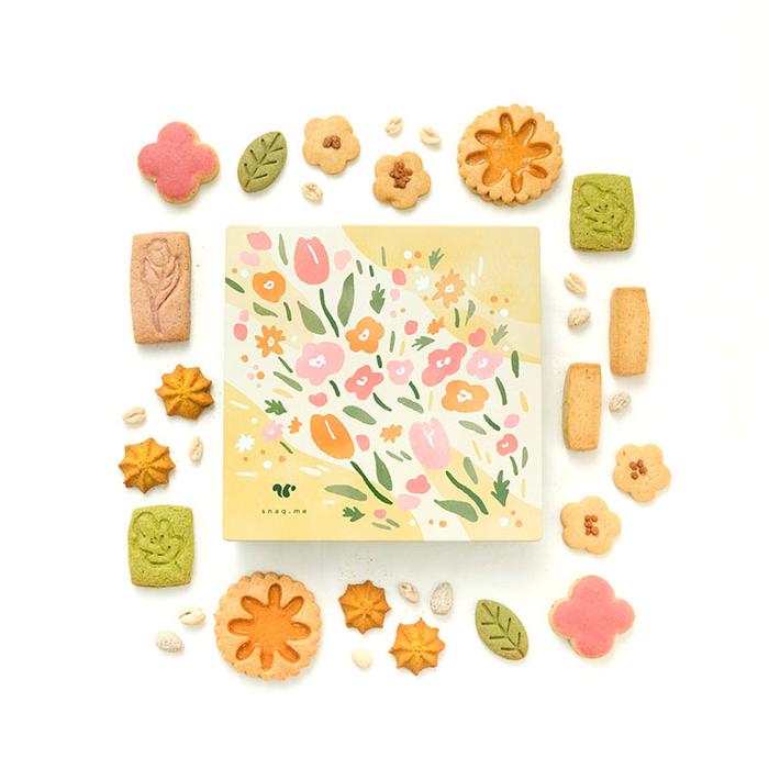 春風なびく お花畑のクッキー缶 | snaq.me store (スナックミーストア)