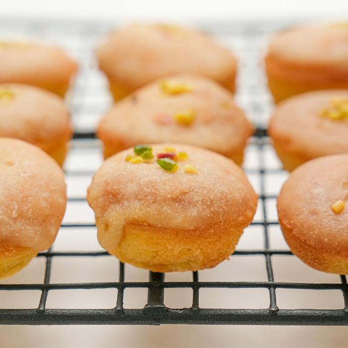 瀬戸内レモンのひとくちケーキ | snaq.me store (スナックミーストア)