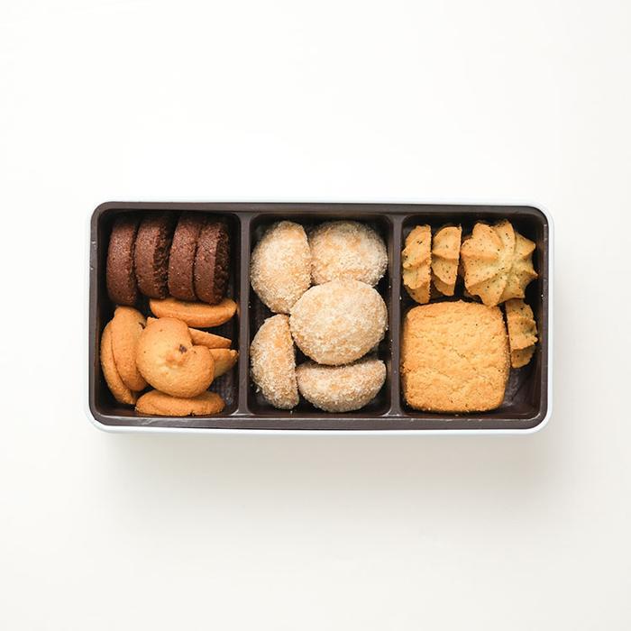 パティシエのこだわりクッキー缶 | snaq.me store (スナックミーストア)